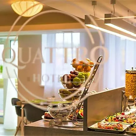 Quattro Hotell