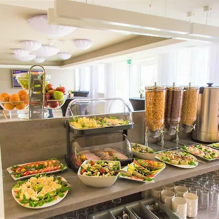 Hotel Quattro Szczecinek