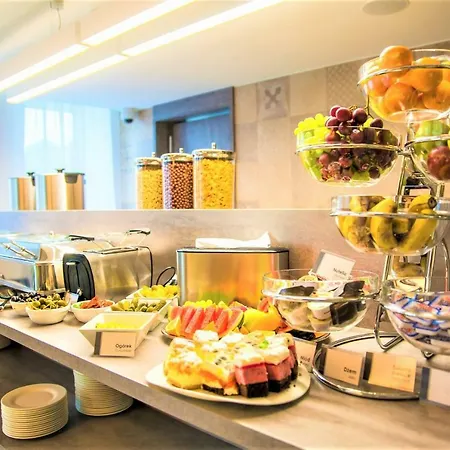 Quattro Hotel Szczecinek